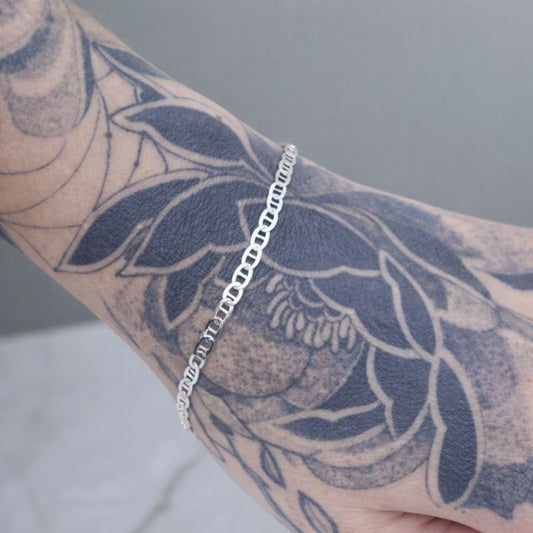 Sterling Silver 8" Gucci Link Bracelet