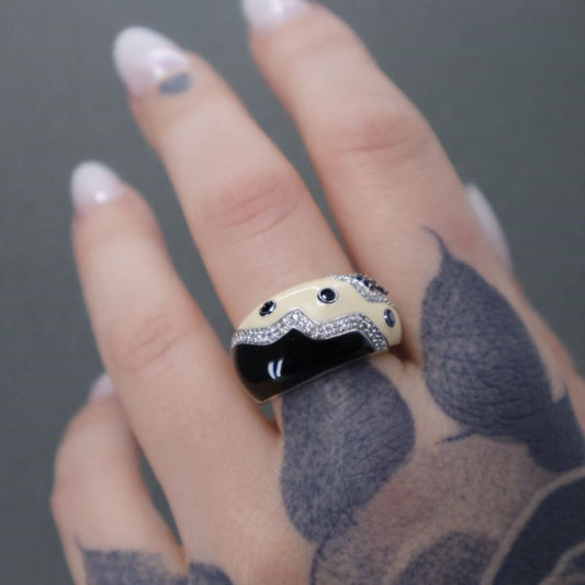 Sterling Silver Black & White Enamel Diamond Accent Vintage Ring